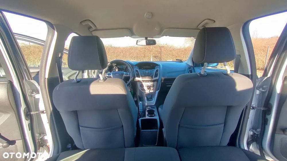 Ford Focus 1.6 TDCi Edition - 10