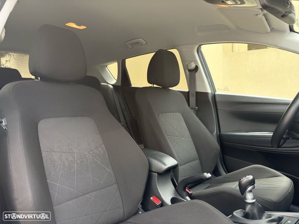 Hyundai Bayon 1.0 T-GDI Premium TT - 22