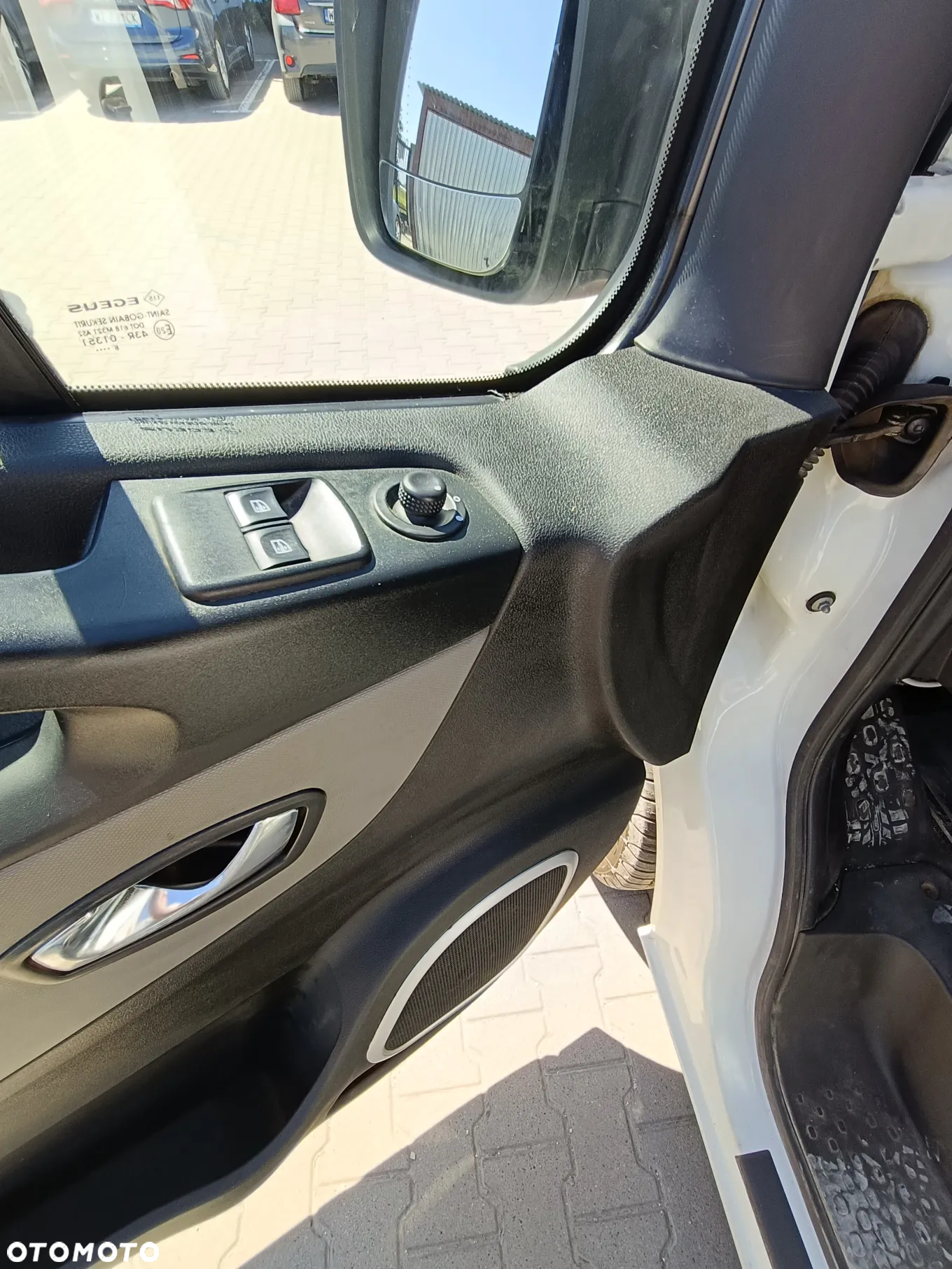 Renault TRAFIC LONG - 13