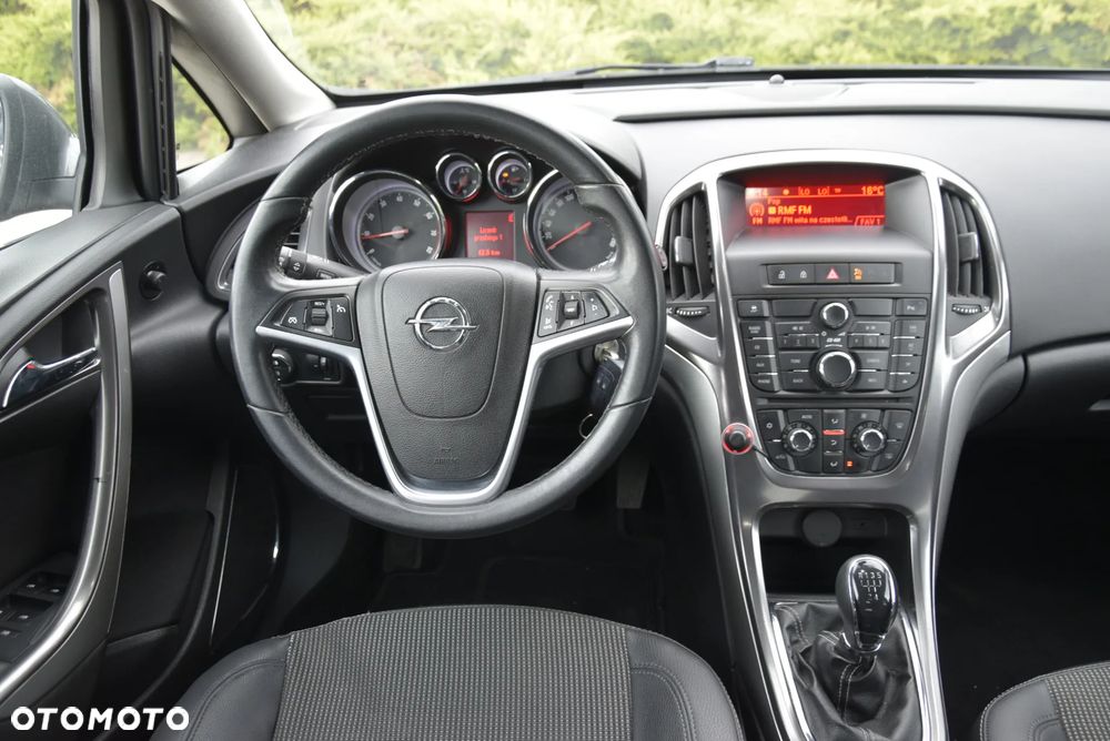 Opel Astra 1.6 Enjoy EU6 - 37