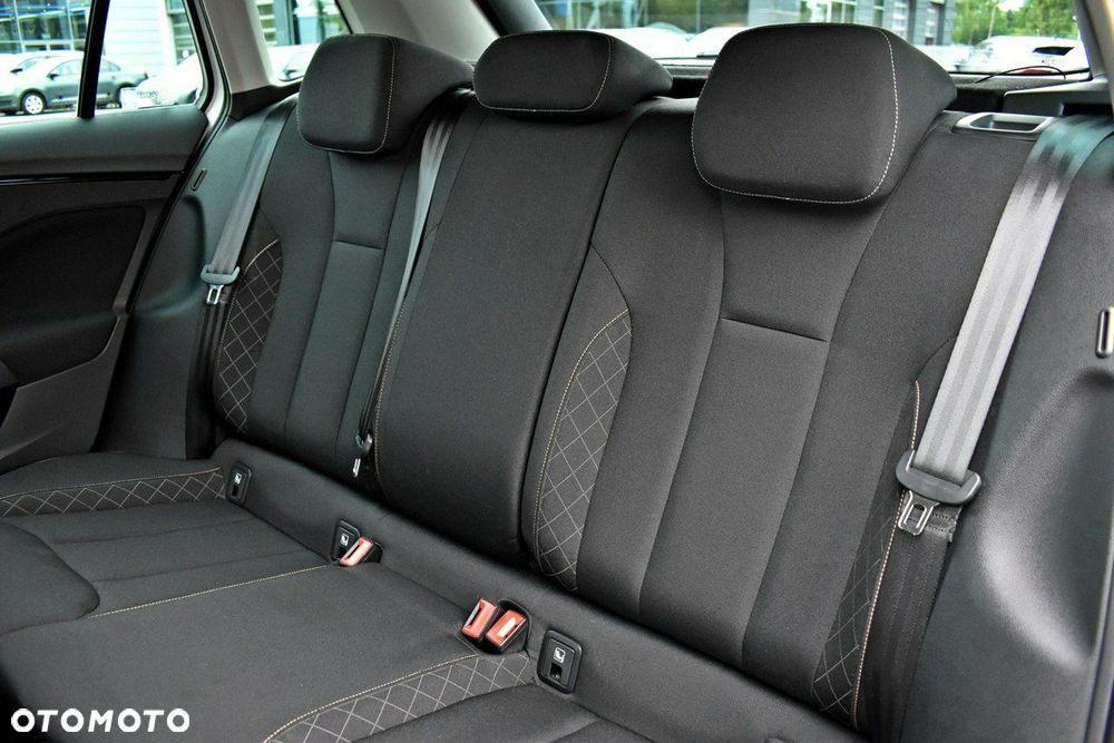 Skoda Kamiq 1.0 TSI Ambition - 13