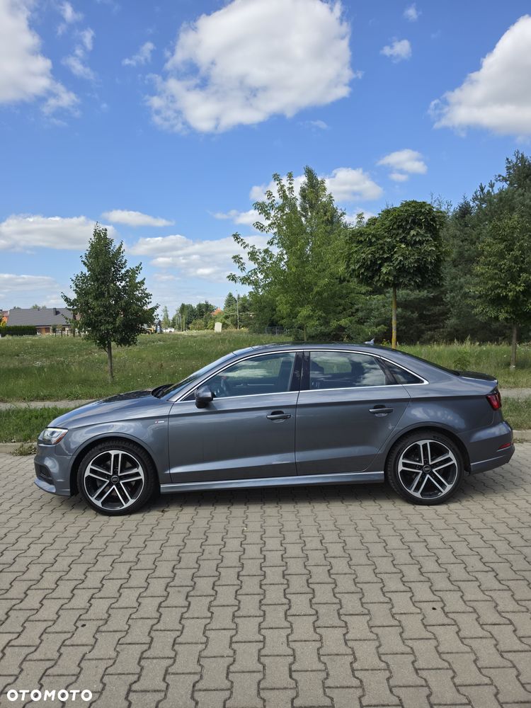 Audi A3 Limousine 2.0 TFSI quattro S tronic design - 2
