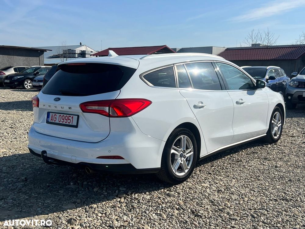 Ford Focus 1.0 EcoBoost Trend - 6