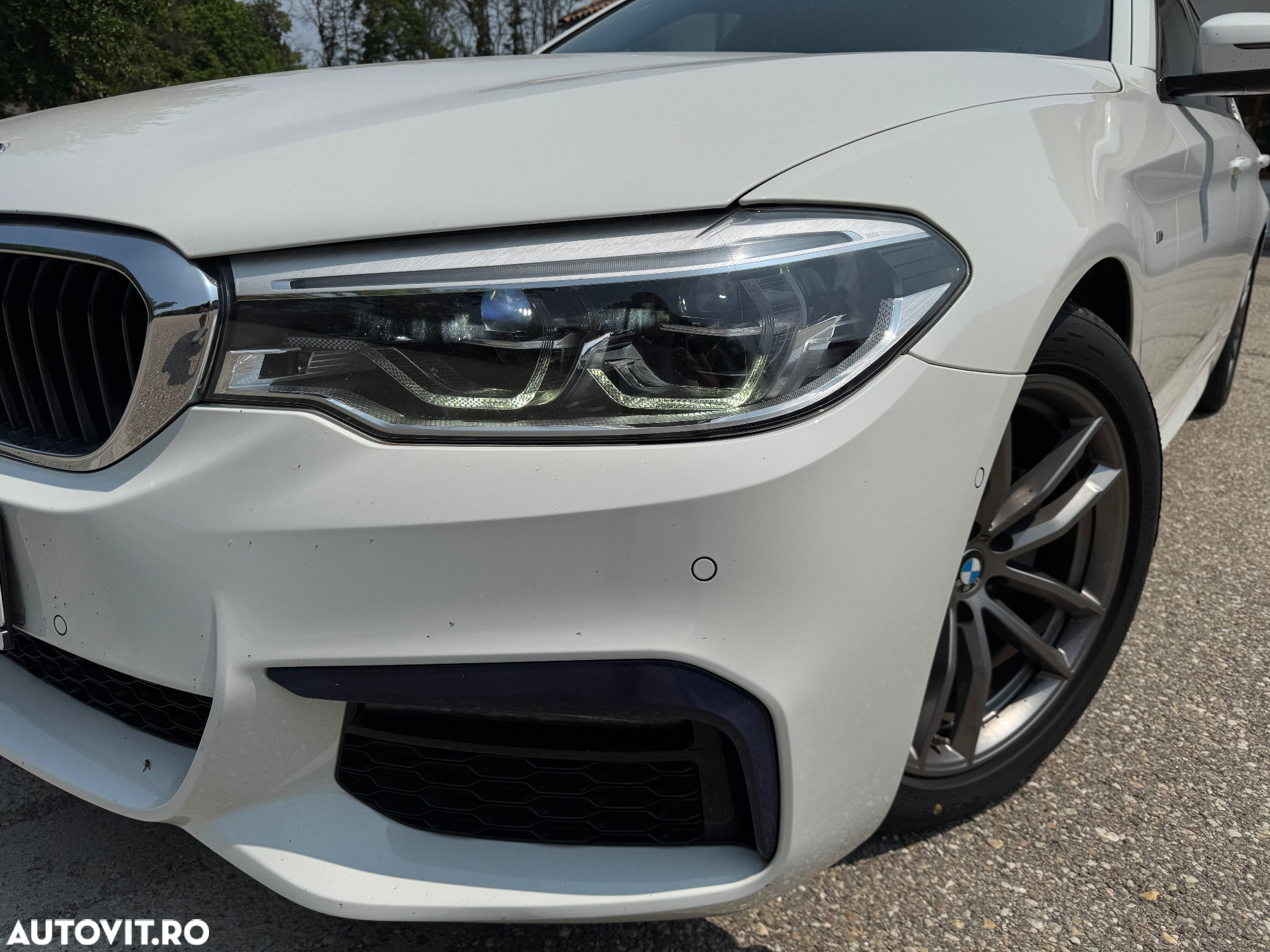BMW Seria 5 520d Aut. M Sport Edition - 12