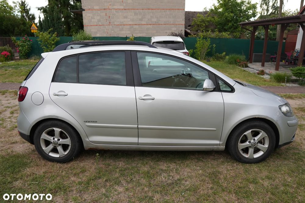 Volkswagen Golf Plus 1.9 TDI DPF Comfortline - 4