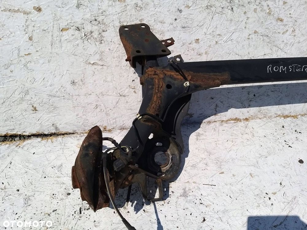 skoda roomster praktik oś belka zawieszenie tył tarcze - 3