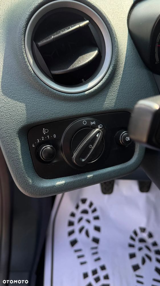 Ford Fiesta 1.25 Ambiente - 13