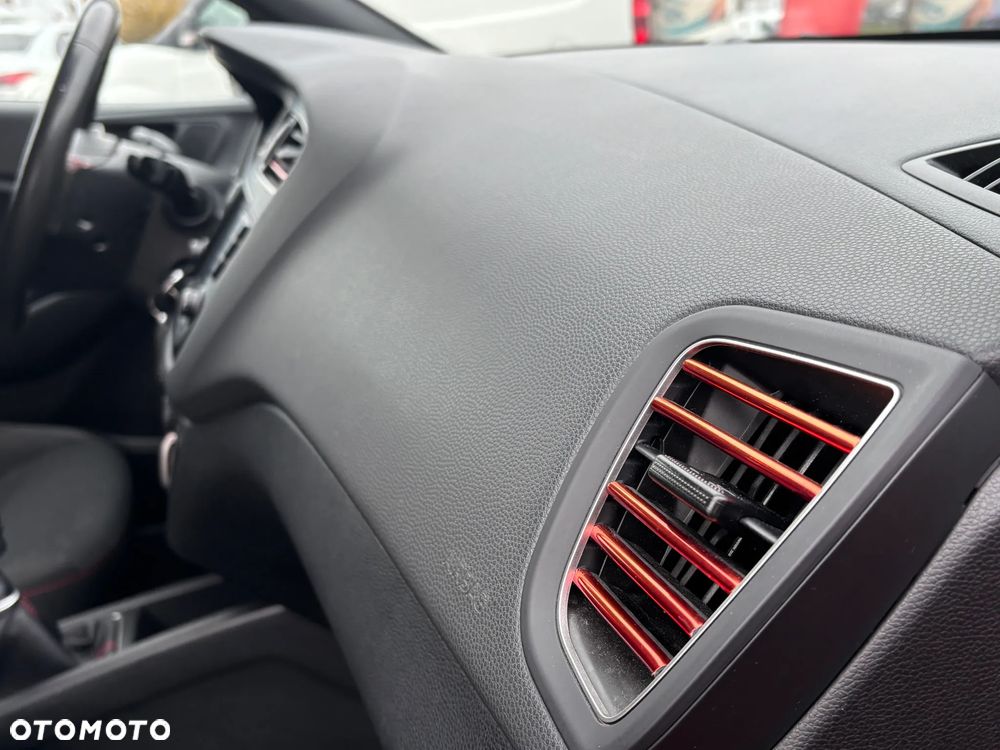 Hyundai i20 1.4 Comfort - 22