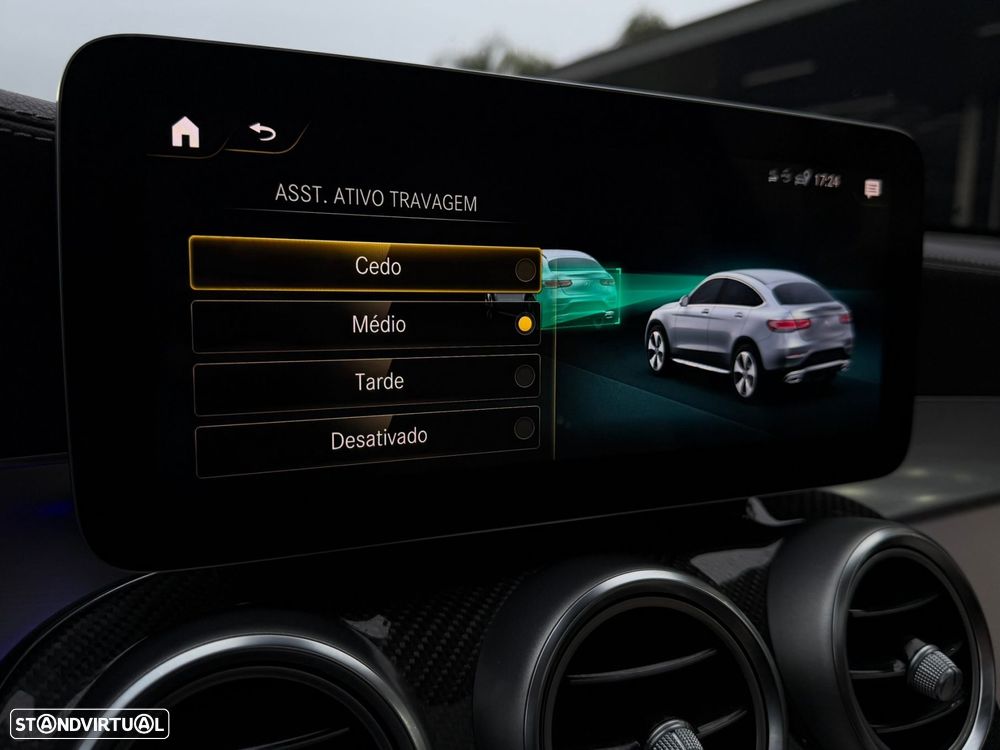 Mercedes-Benz GLC 300 e Coupé 4Matic - 59