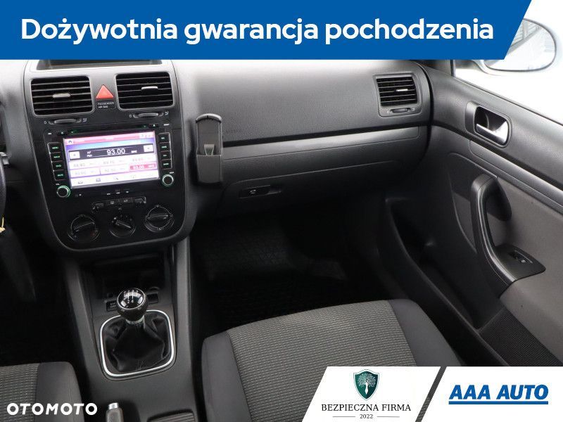 Volkswagen Golf Variant - 10