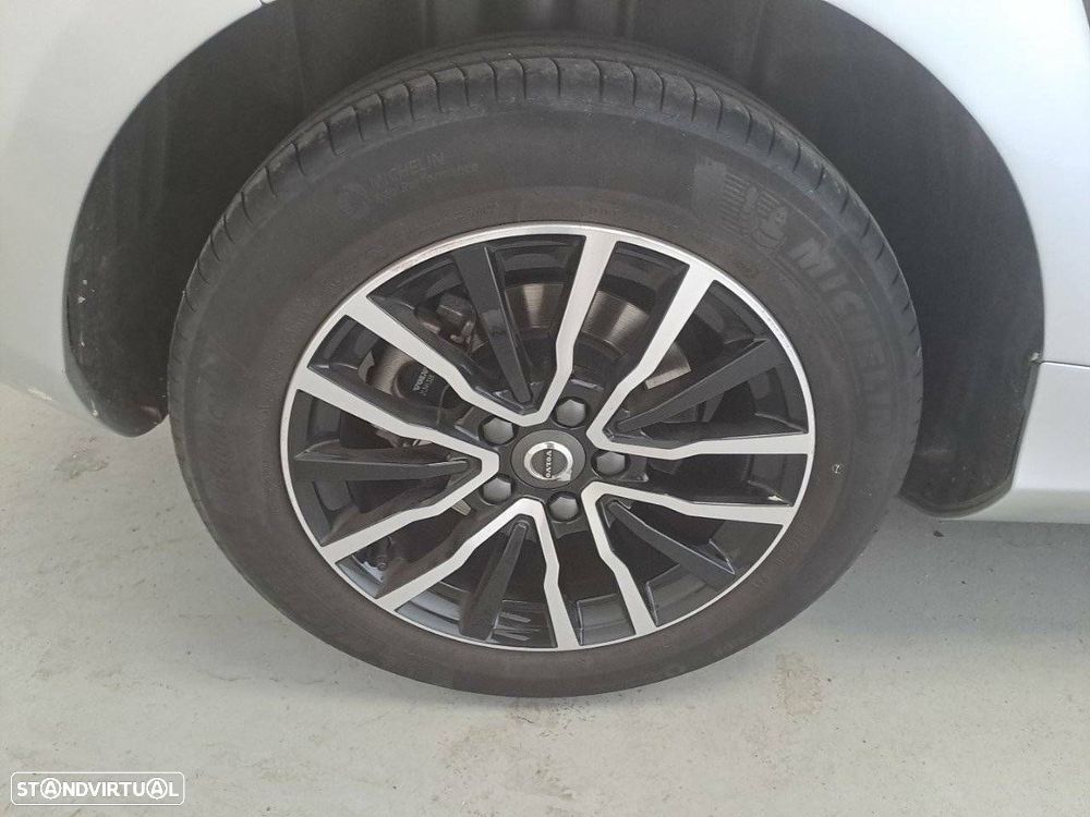 Volvo V40 1.5 T3 Sport Edition Geartronic - 11