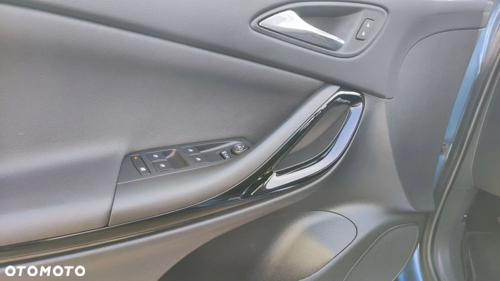 Opel Astra 1.4 Turbo Start/Stop Innovation - 39