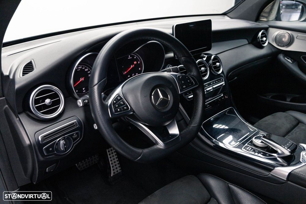 Mercedes-Benz GLC 220 d 4Matic 9G-TRONIC AMG Line - 24