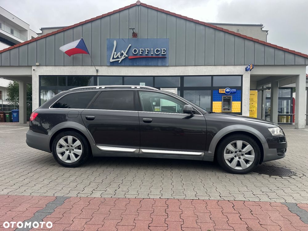 Audi A6 Allroad - 22