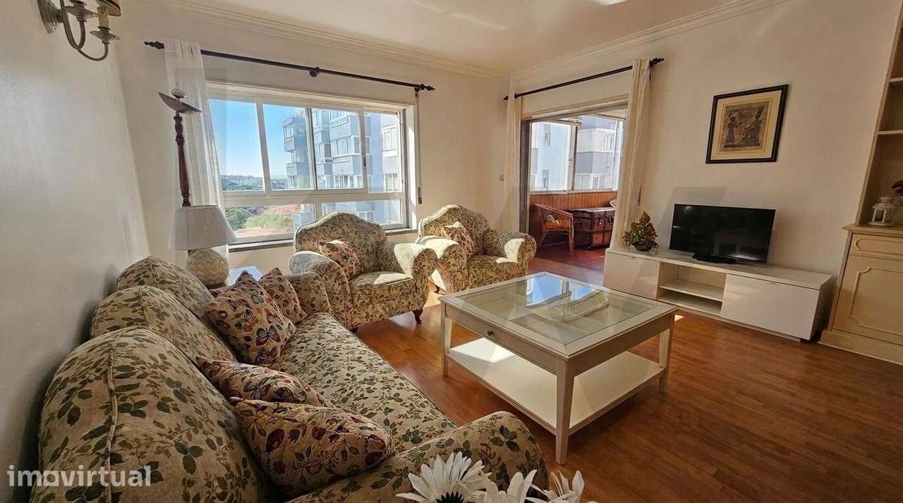 Apartamento T3 Mobilado em Cascais, S João Estoril com vista Mar e est - Grande imagem: 5/32