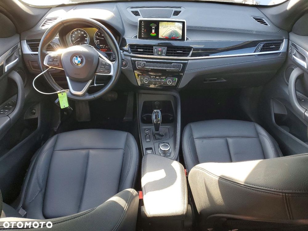 BMW X1 xDrive28i xLine - 9