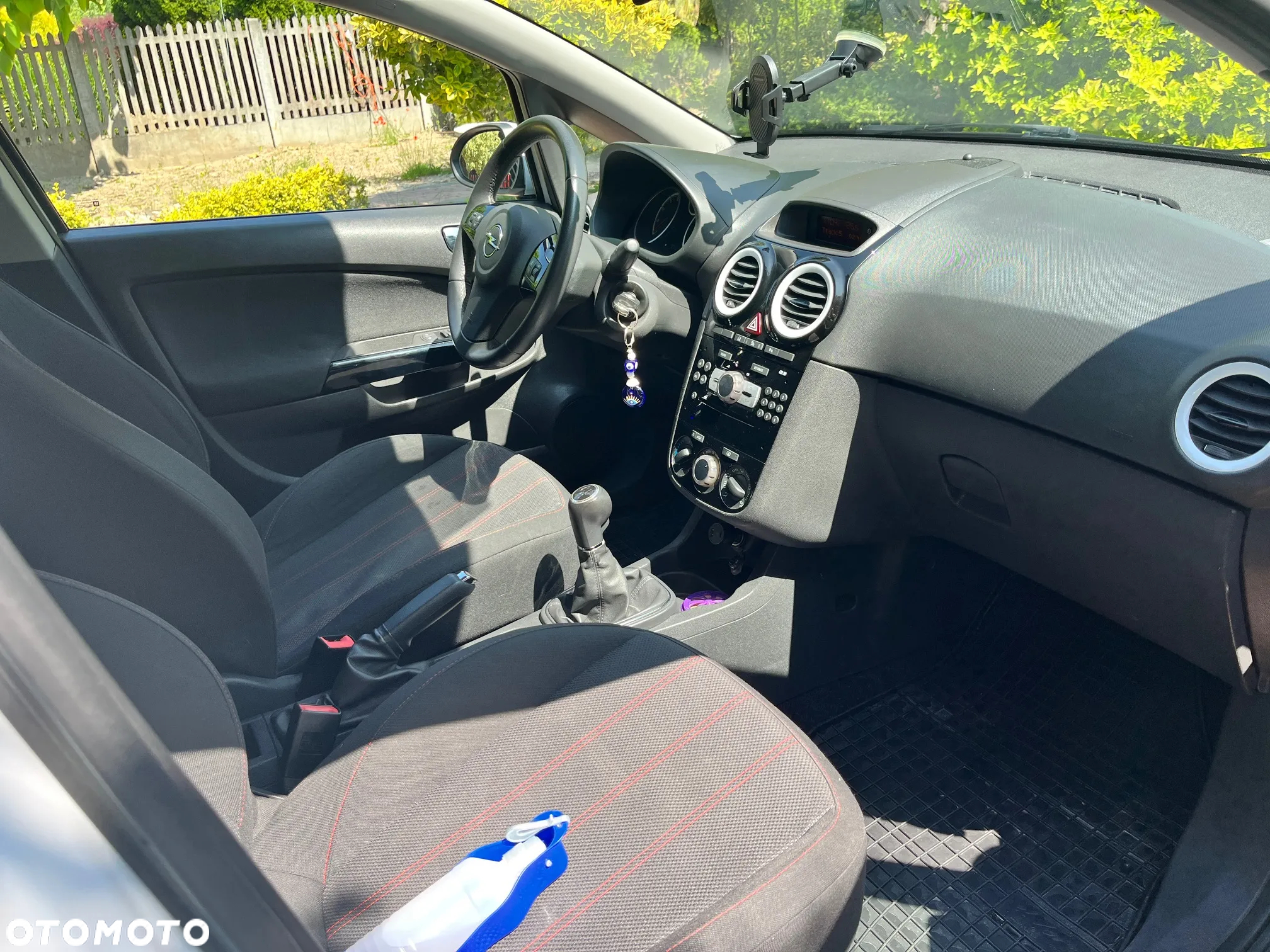 Opel Corsa 1.2 16V Enjoy - 12