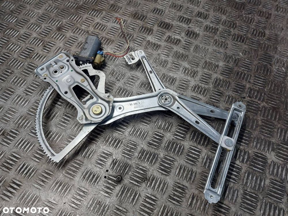 MECHANIZM PODNOŚNIK SZYBY LEWY PRZÓD ELEKTRYCZNY MERCEDES-BENZ W163 ML - 2