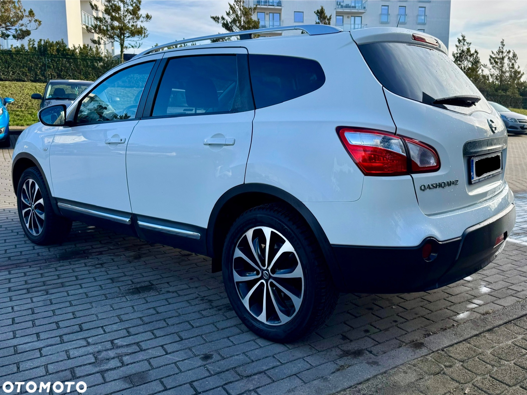 Nissan Qashqai+2 - 3