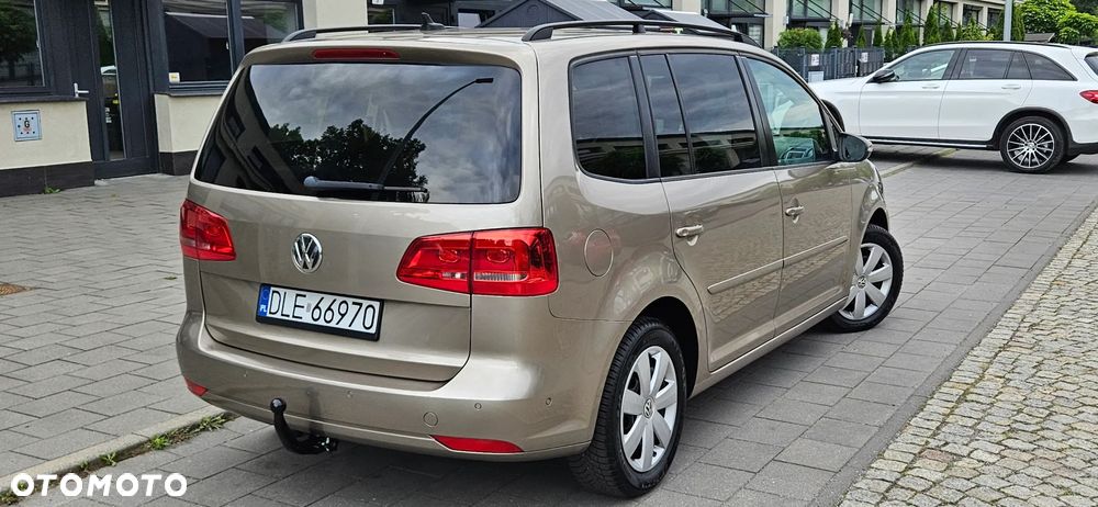 Volkswagen Touran 1.6 TDI DPF BlueMot Comfortline - 26