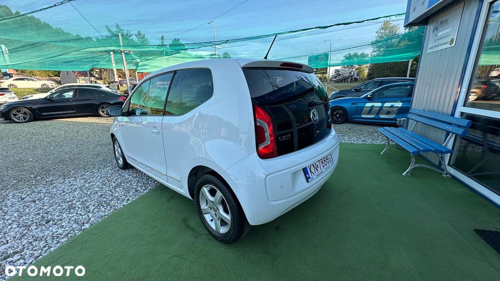 Volkswagen up! white - 4