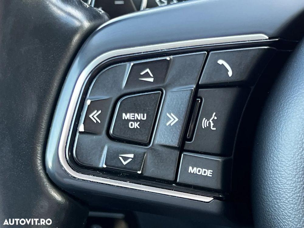 Jaguar F-Pace 3.0 AWD First Edition - 25