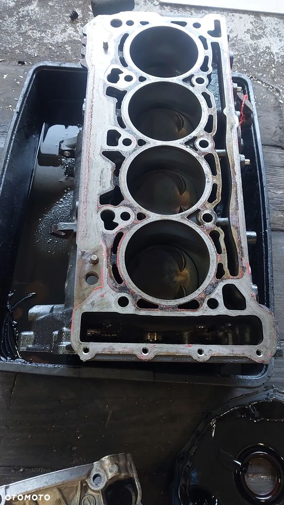 Blok Wał tloki korby dól silnika  VW SEAT AUDI SKODA  2.0 TFSI DKZ 15000km - 1