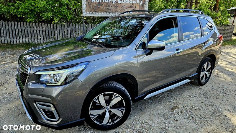 Subaru Forester 2.0i-L Platinum (EyeSight) Lineartronic - 1