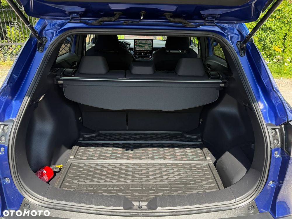 Toyota Corolla Cross 2.0 Hybrid Comfort - 35