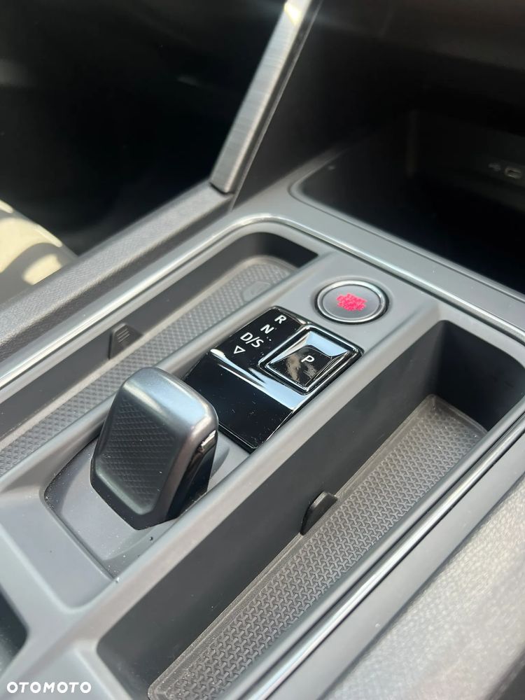 Cupra Leon 1.5 eTSI DSG - 12