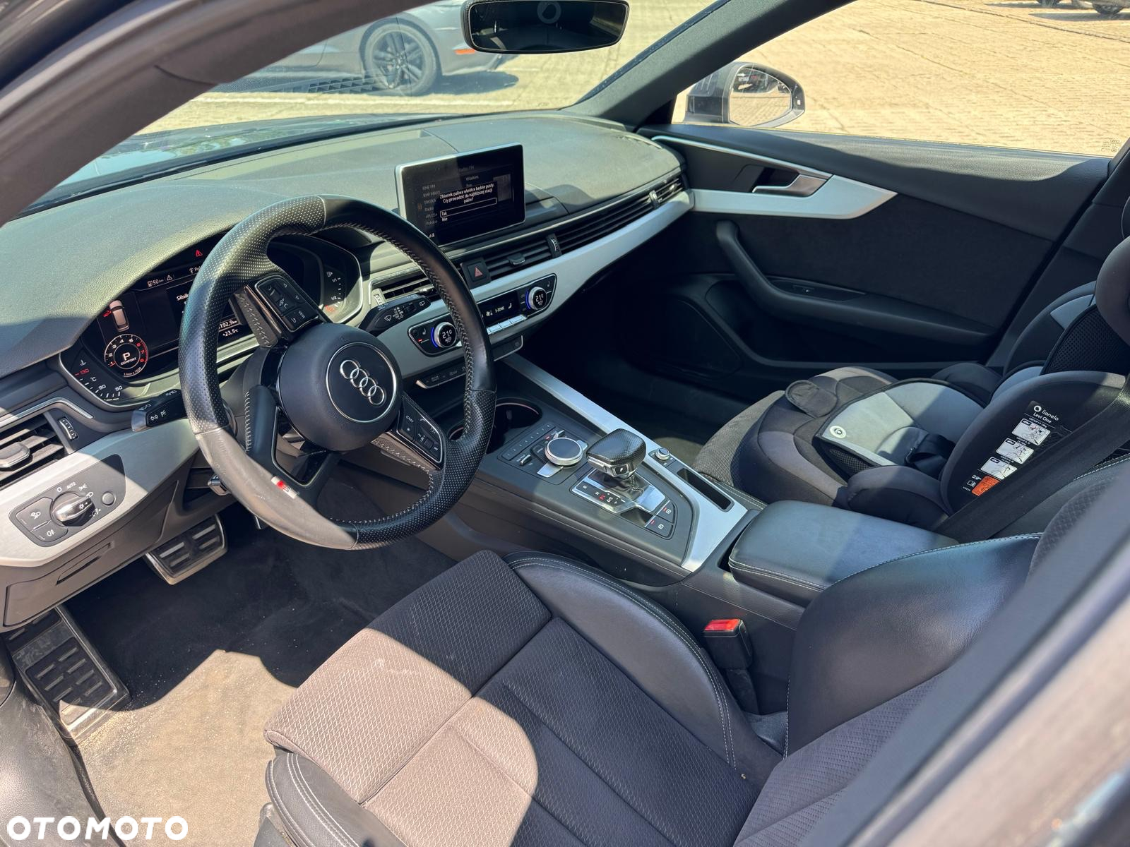 Audi A4 2.0 TFSI ultra Sport S tronic - 9