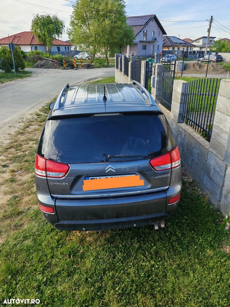 Citroën C-Crosser - 7