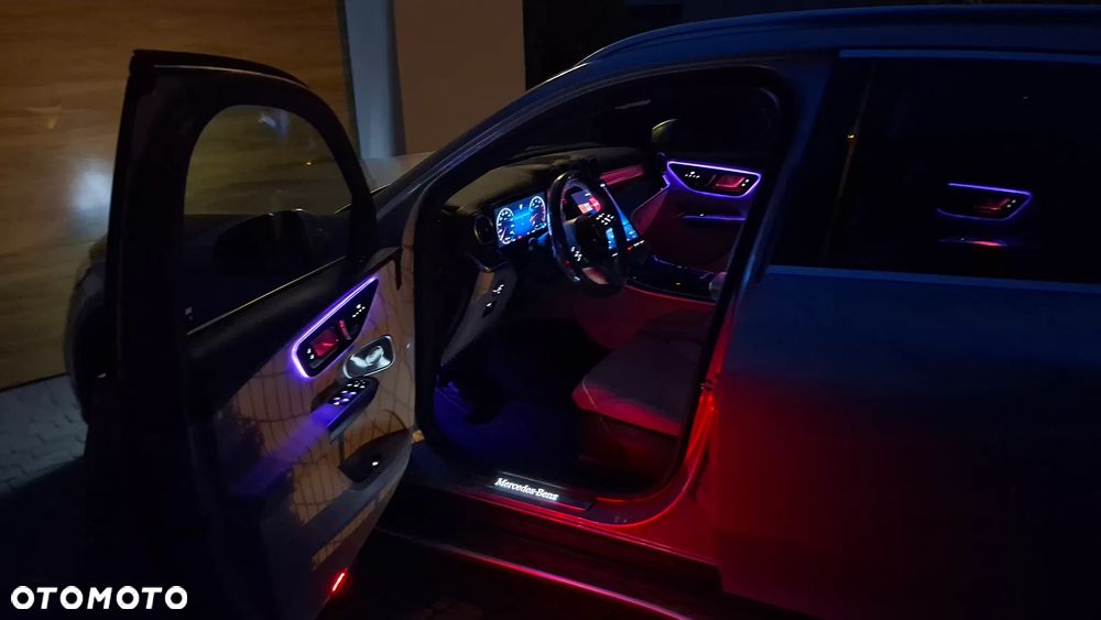 Mercedes-Benz GLC - 25