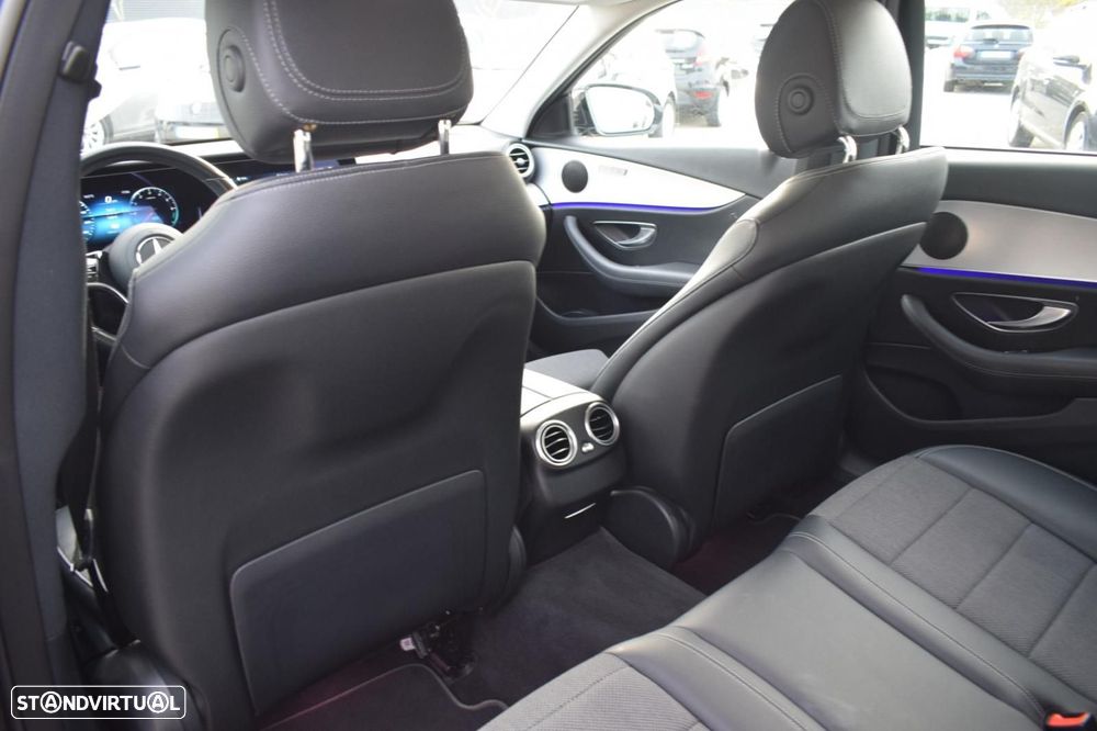 Mercedes-Benz E 300 de Avantgarde - 49