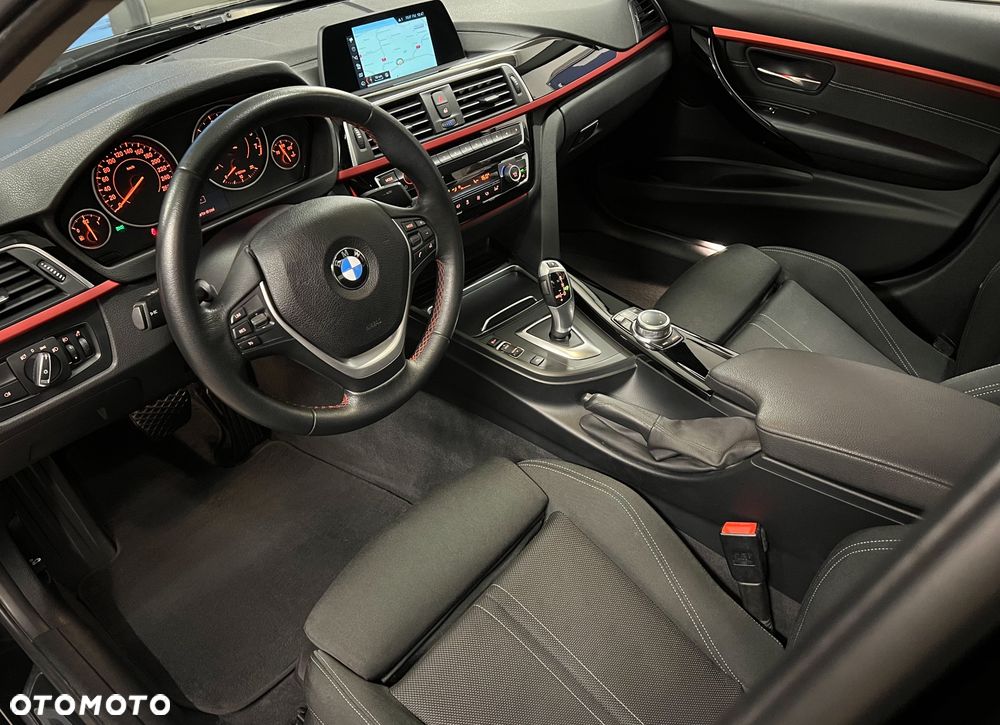 BMW Seria 3 318i Sport Line - 21