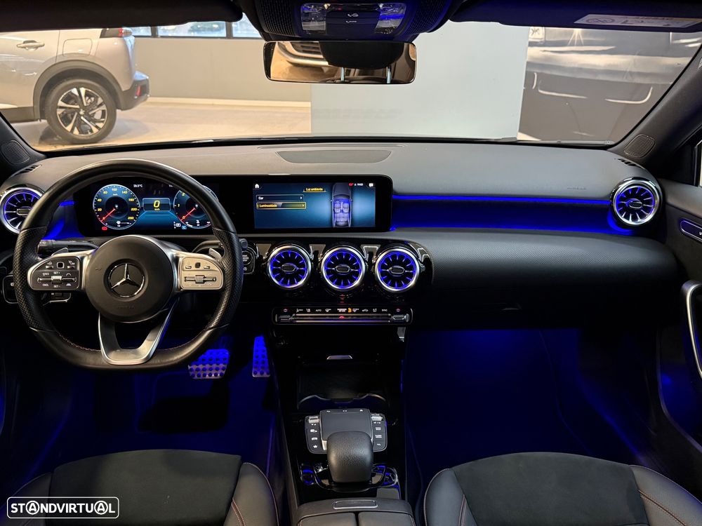 Mercedes-Benz A 200 Limousine d AMG Line Aut. - 4