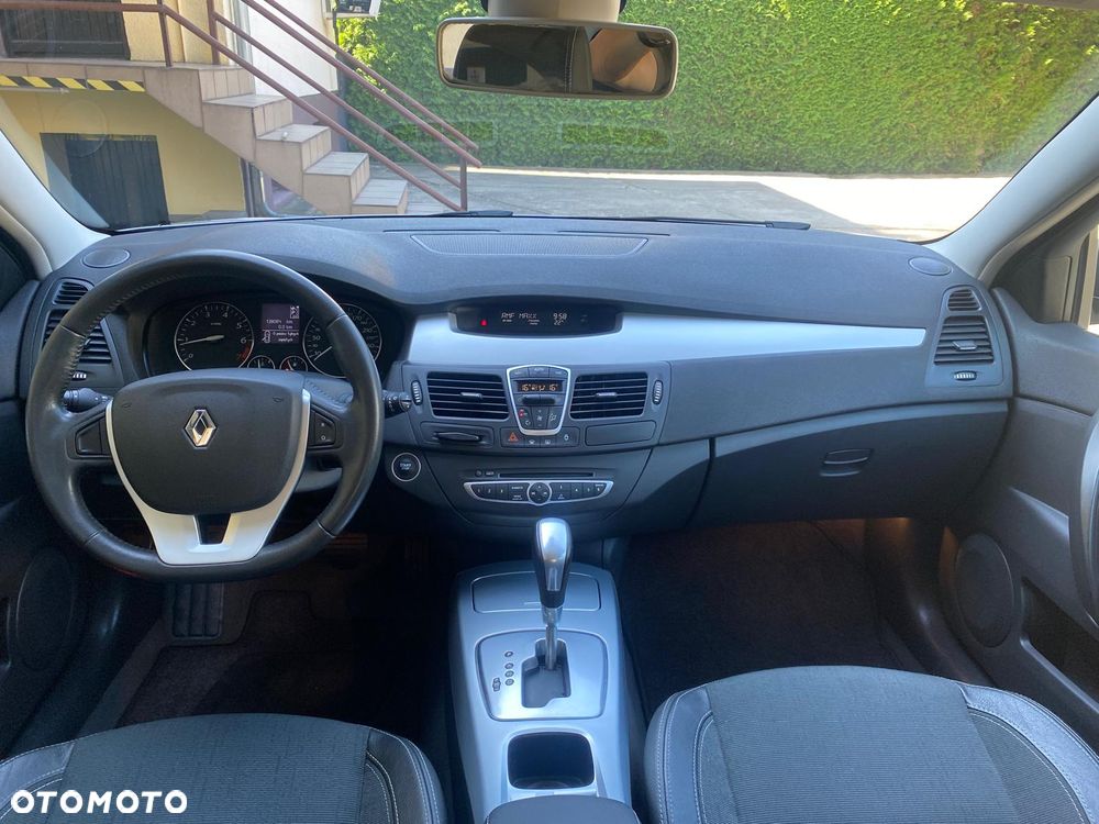Renault Laguna - 10