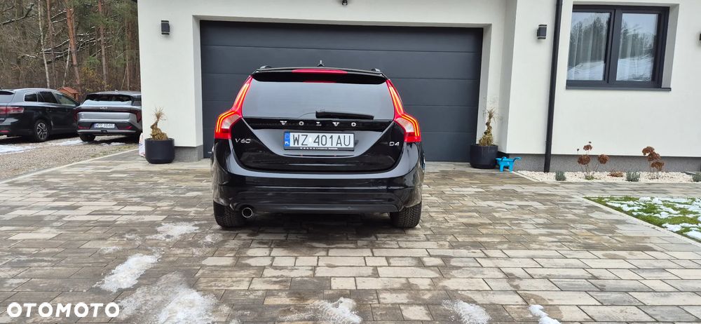 Volvo V60 D4 Geartronic Business Edition - 24