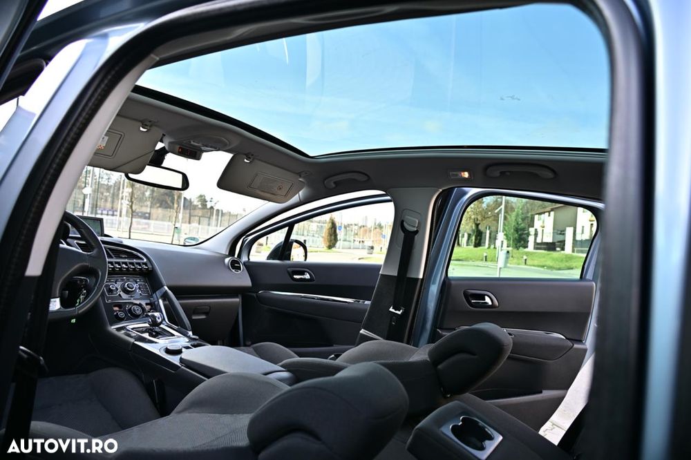 Peugeot 3008 HYbrid4 2.0 HDI FAP BMP - 11