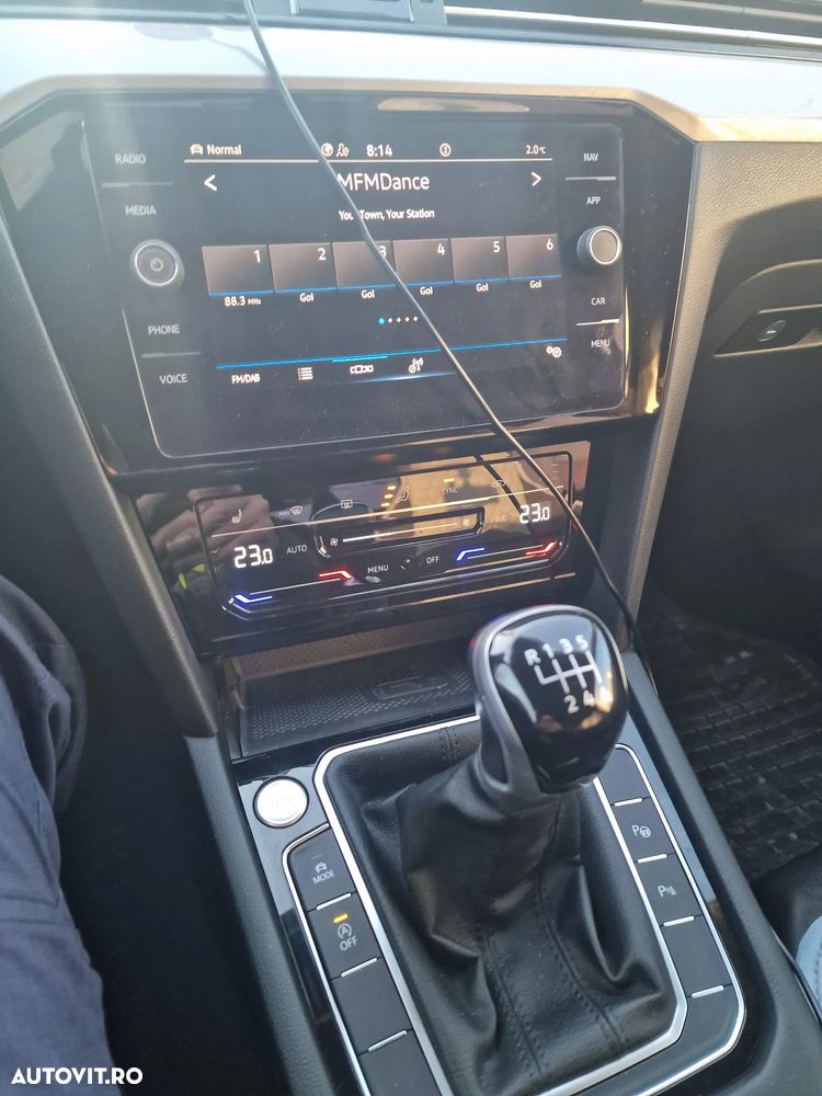 Volkswagen Passat 2.0 TDI SCR Business - 11