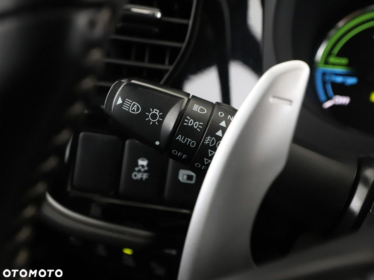 Mitsubishi Outlander 2.4 4WD Plug-In Hybrid Spirit - 35