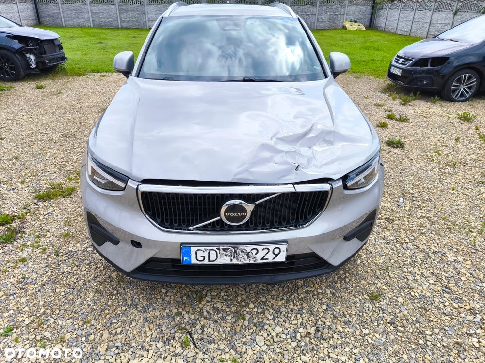 Volvo XC 40 - 4