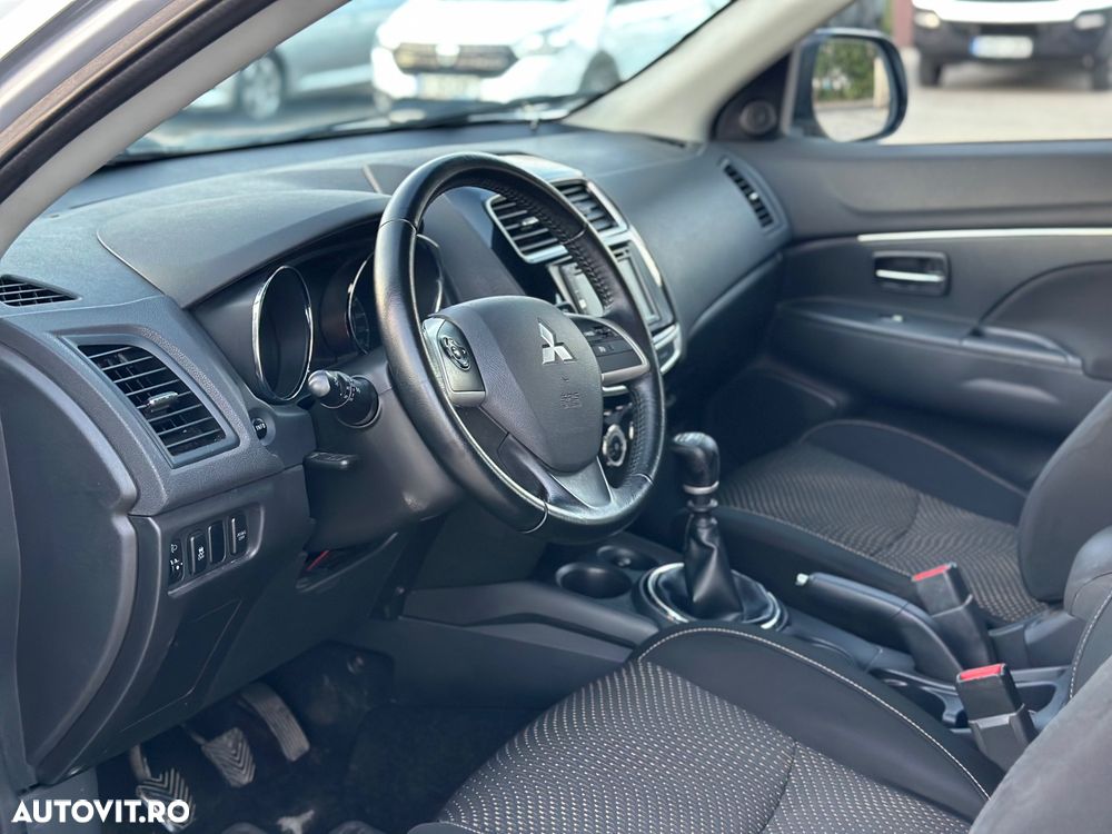 Mitsubishi ASX - 7
