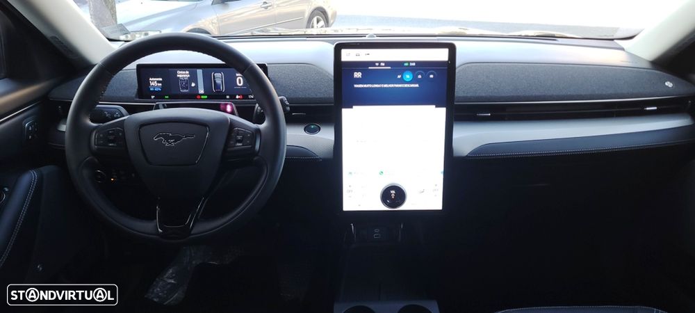 Ford Mustang Mach-E 75.7 kWh Base - 15