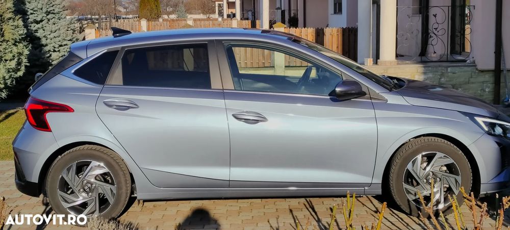 Hyundai i20 1.2 L 79CP 5DR Led Line - 6