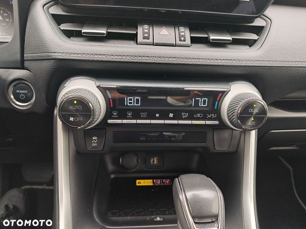 Toyota RAV4 - 17