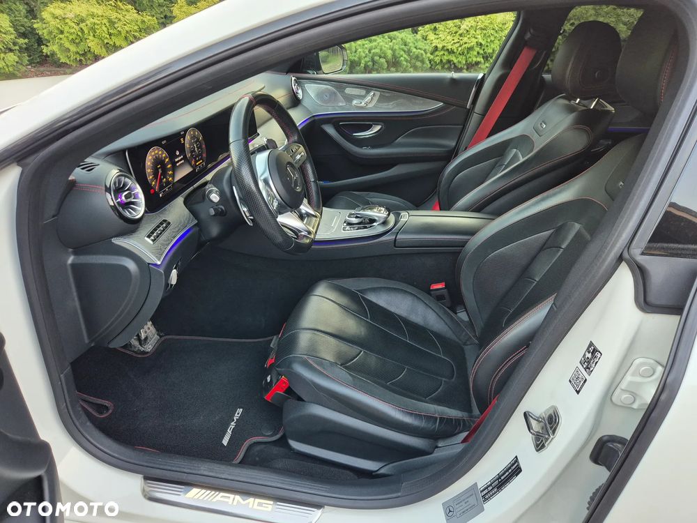 Mercedes-Benz CLS - 27