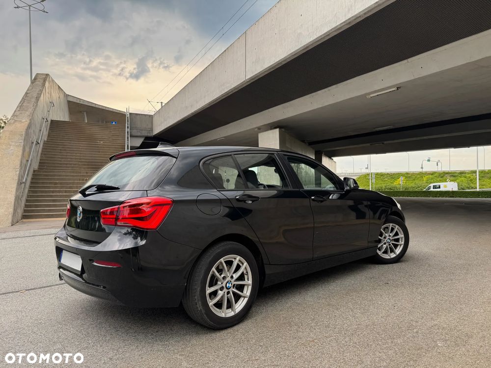 BMW Seria 1 116i - 5