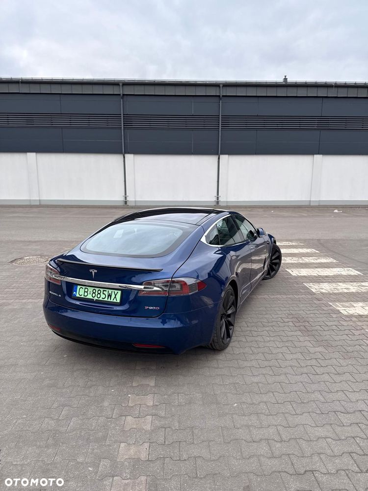 Tesla Model S Dual Motor Allradantrieb Performance - 9