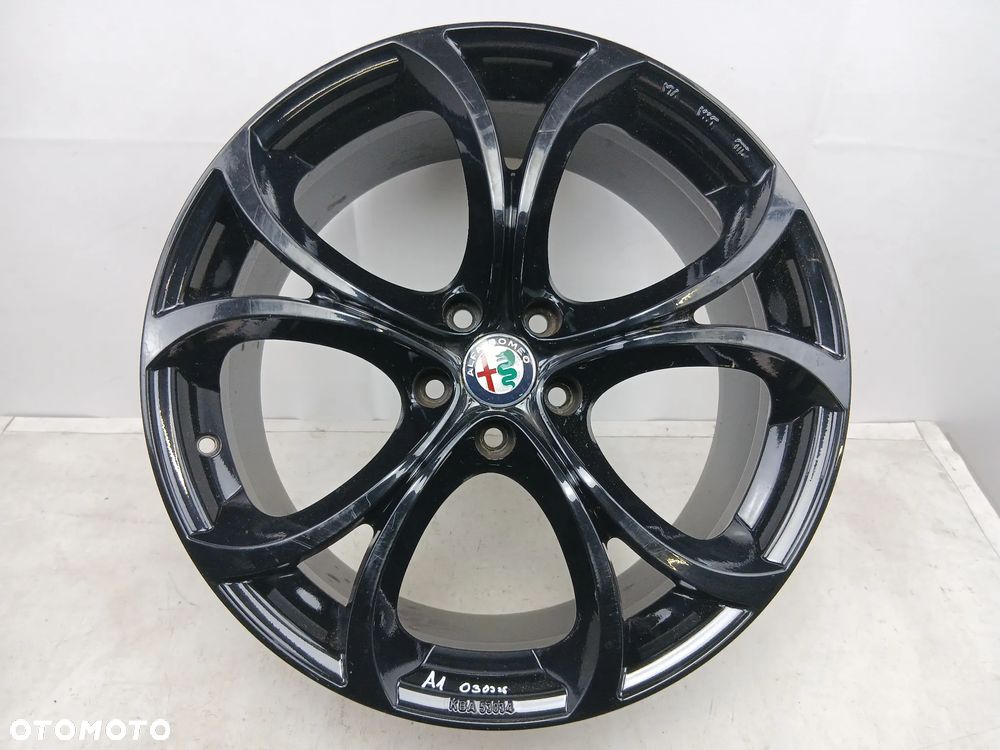 Felga Alfa Romeo Giulia KBA53037 8.5Jx19H2 ET30 - 1